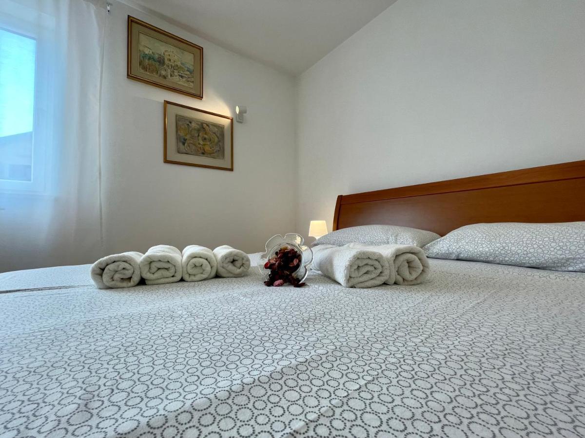 Apartments Matacin With Sea View Opatija Ngoại thất bức ảnh